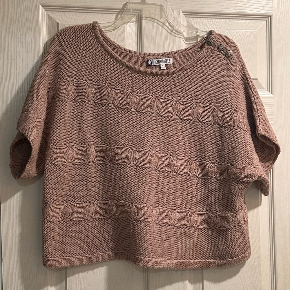 Jennifer Lopez sweater